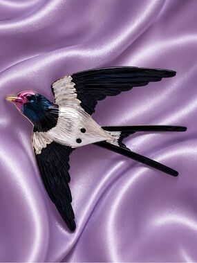 Swallow Bird Brooch Enamel Gold Pin